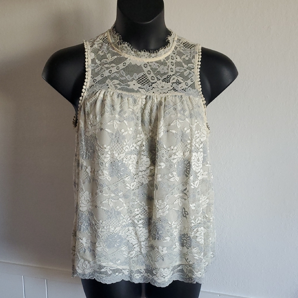 Altar'd State Lace Sleeveless Blouse Cream Medium